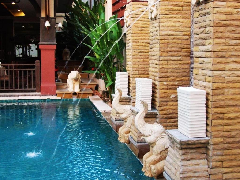 Sarita Chalet & Spa Hotel - Sha Extra Plus Джомтьєн-Біч Екстер'єр фото